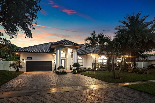 6821 N GRANDE Drive, Boca Raton, FL 33433