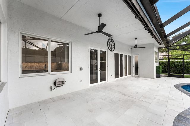 6821 N GRANDE Drive, Boca Raton, FL 33433