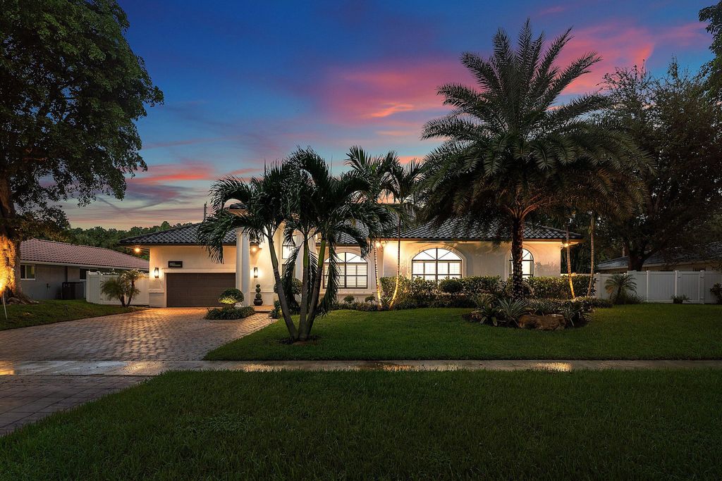 6821 N GRANDE Drive, Boca Raton, FL 33433