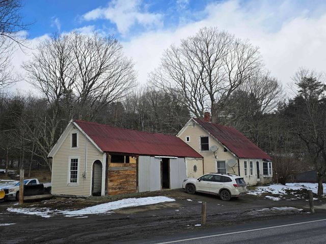 1009 Route 131, Weathersfield, VT 05030