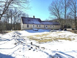 1009 Route 131, Weathersfield, VT 05030