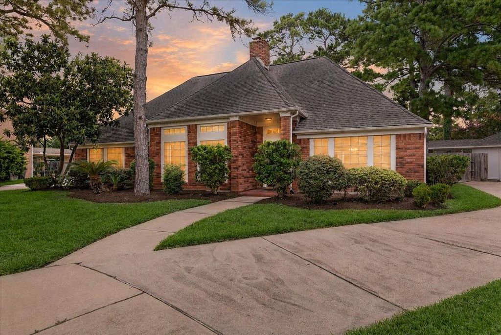 1807 Lowell Court, Katy, TX 77494