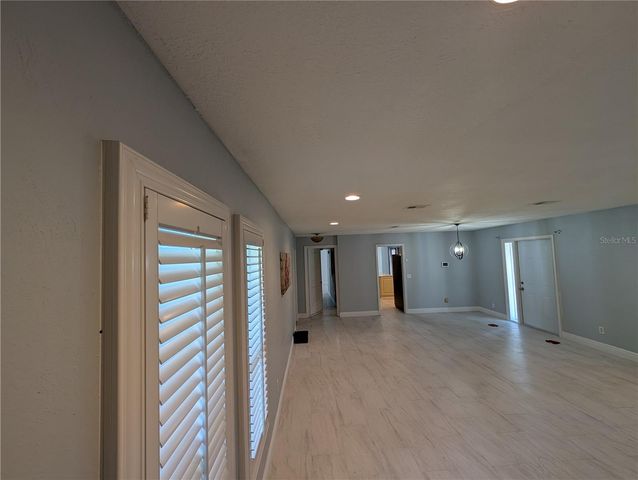 4107 HUDSON WAY, Tampa, FL 33618