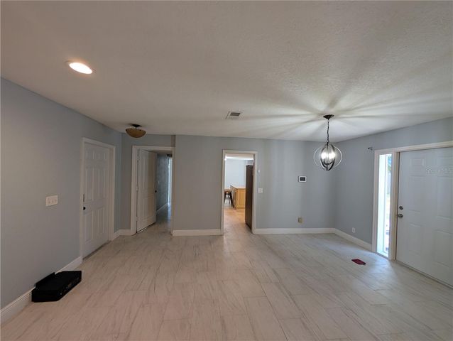 4107 HUDSON WAY, Tampa, FL 33618