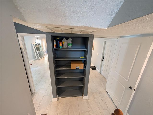4107 HUDSON WAY, Tampa, FL 33618