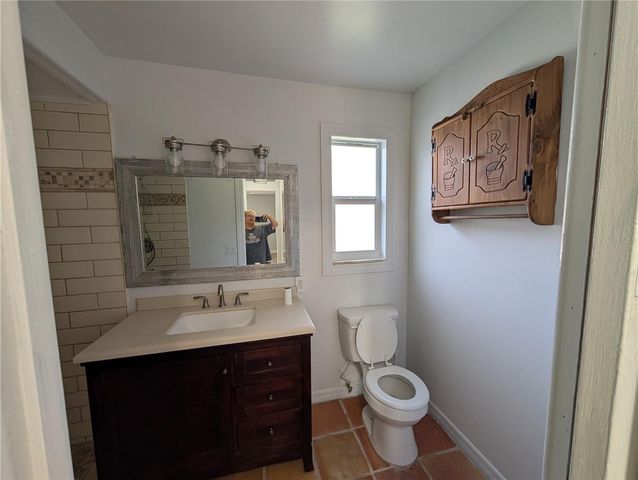 4107 HUDSON WAY, Tampa, FL 33618