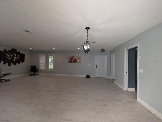 4107 HUDSON WAY, Tampa, FL 33618