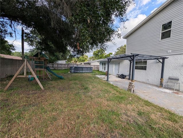 4107 HUDSON WAY, Tampa, FL 33618