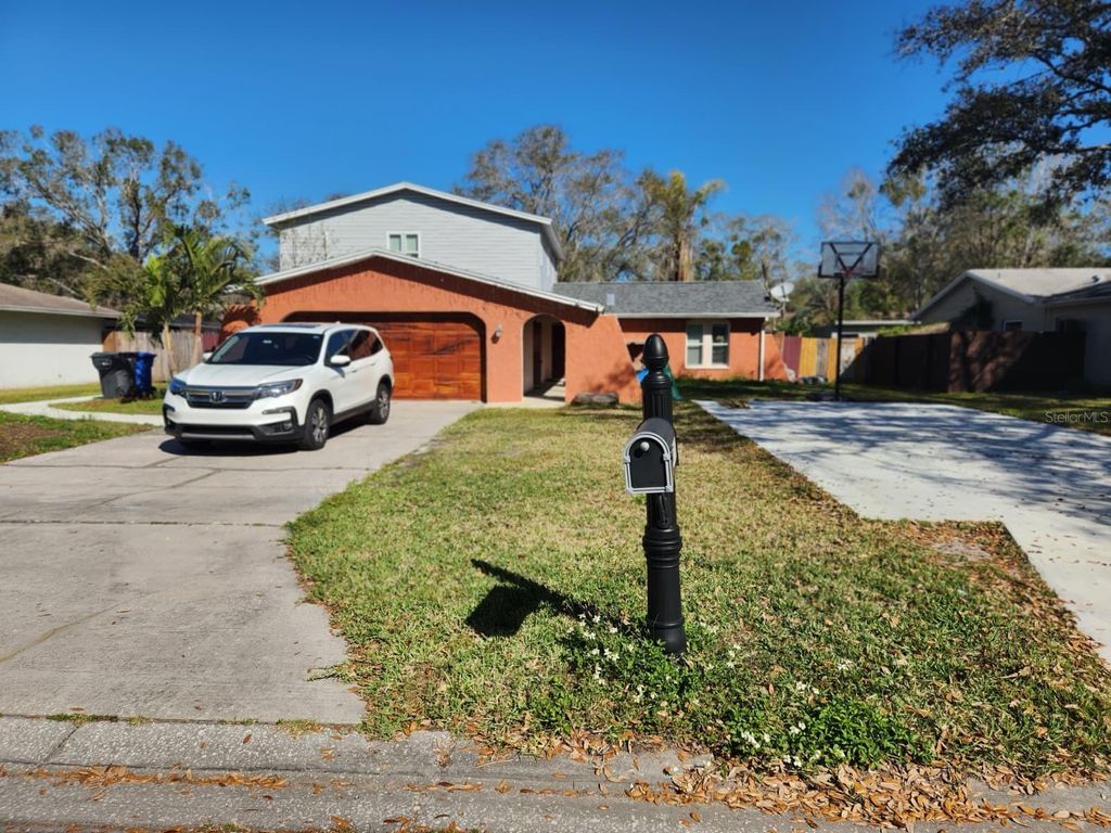 4107 HUDSON WAY, Tampa, FL 33618
