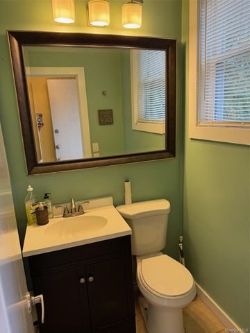 124 Washington Avenue, Tappan, NY 10983
