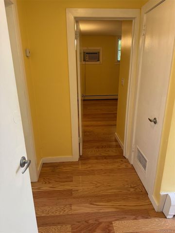 124 Washington Avenue, Tappan, NY 10983