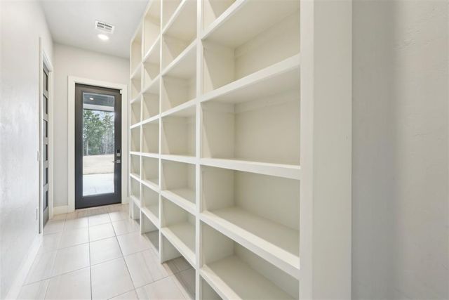 2725 Piazza Court, Arcadia, OK 73007