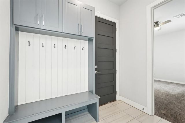 2725 Piazza Court, Arcadia, OK 73007