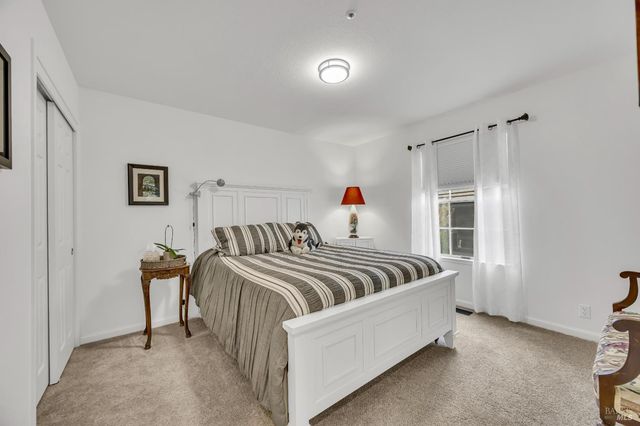 14 Clement Ct, Napa, CA 94558