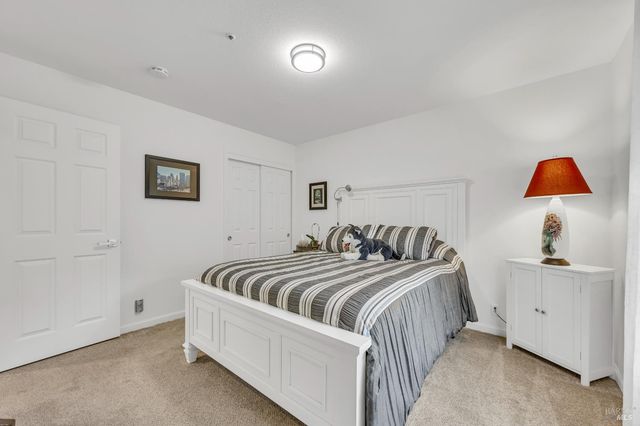 14 Clement Ct, Napa, CA 94558