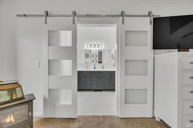 14 Clement Ct, Napa, CA 94558