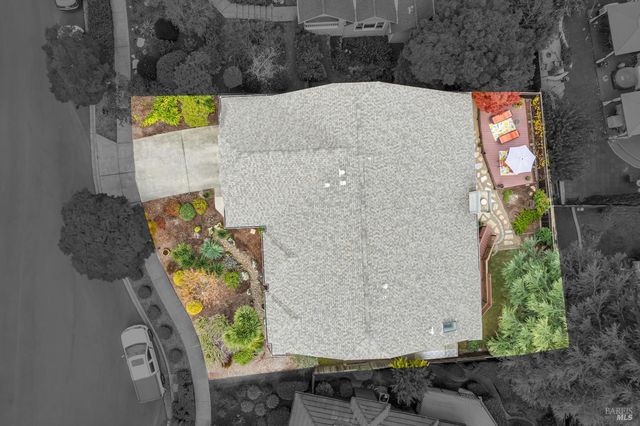 14 Clement Ct, Napa, CA 94558