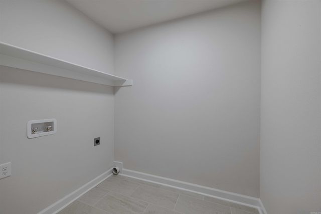 10723 W Miller Sardis Road, Bauxite, AR 72011