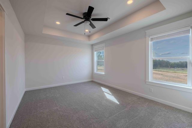 10723 W Miller Sardis Road, Bauxite, AR 72011