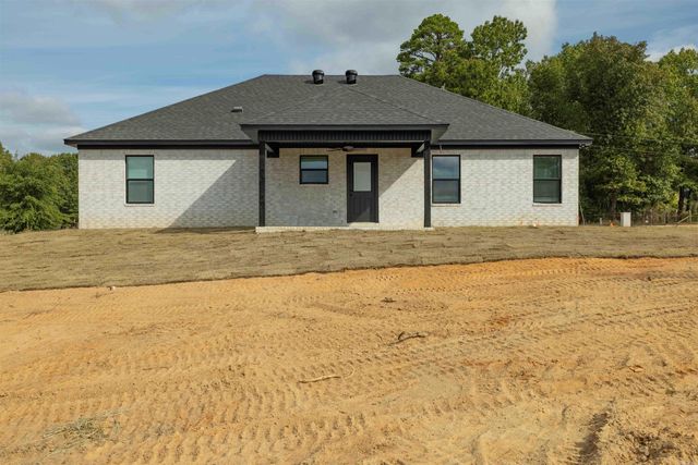 10723 W Miller Sardis Road, Bauxite, AR 72011