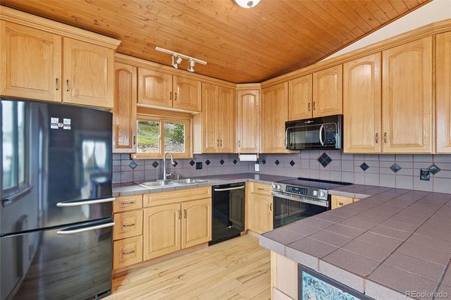 6928 Weasel Way, Evergreen, CO 80439