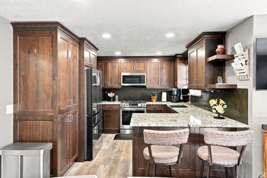 4957 W LARIAT DR, West Valley City, UT 84120 — photo 3