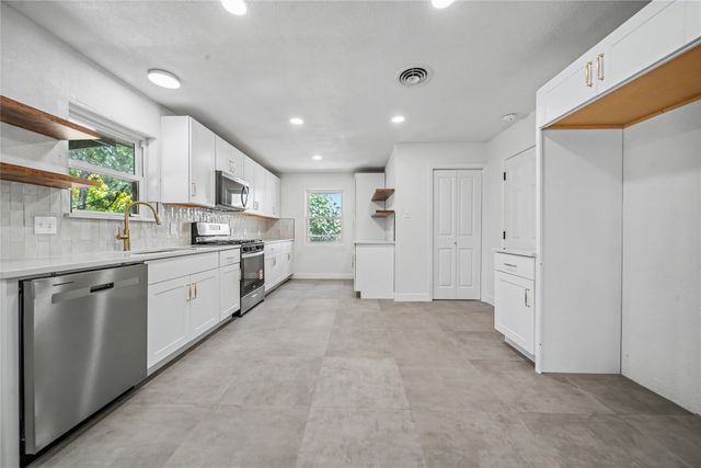 2517 Livenshire Drive, Garland, TX 75041