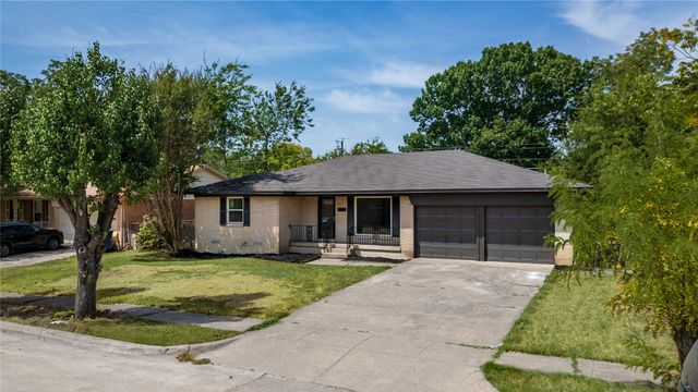 2517 Livenshire Drive, Garland, TX 75041