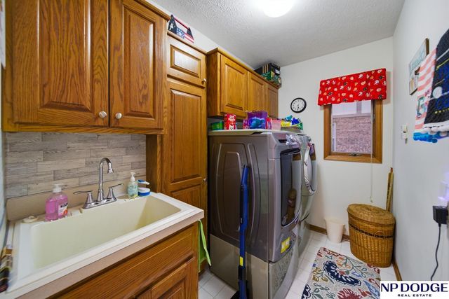 2428 Estes Lane, Fremont, NE 68025