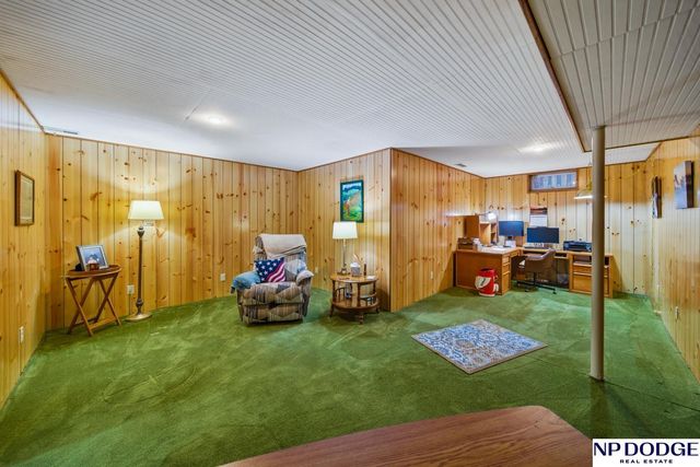 2428 Estes Lane, Fremont, NE 68025