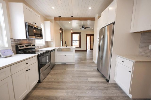 228 Scott Street, Cambria, WI 53923