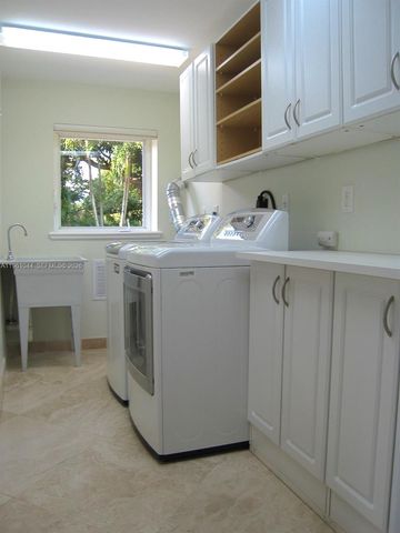 7440 SW 126th St, Pinecrest, FL 33156