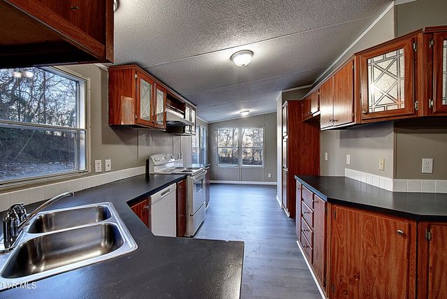 150 Grazing Meadows Drive, Jonesborough, TN 37659