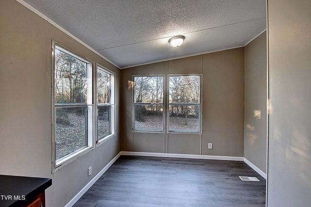 150 Grazing Meadows Drive, Jonesborough, TN 37659