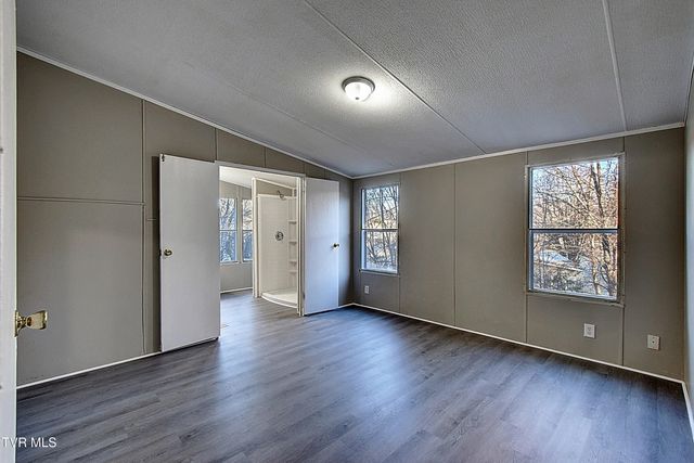 150 Grazing Meadows Drive, Jonesborough, TN 37659