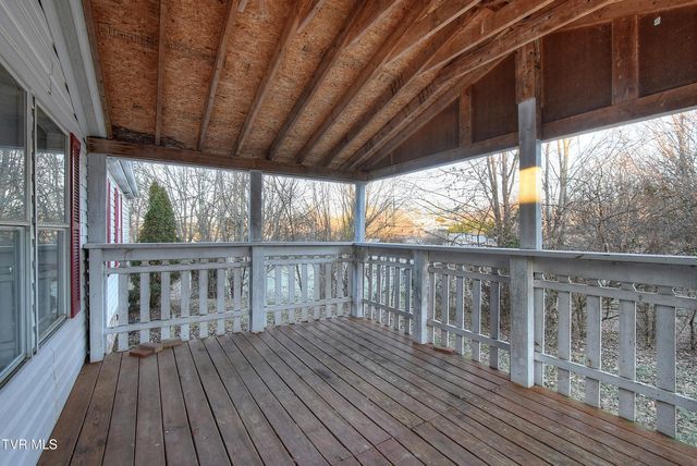 150 Grazing Meadows Drive, Jonesborough, TN 37659