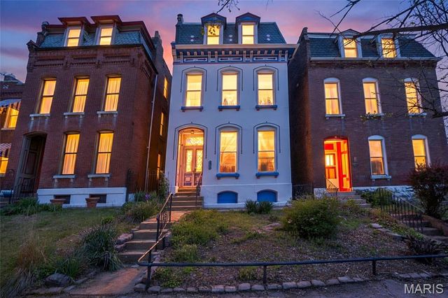 2303 Arsenal Street, St Louis, MO 63118