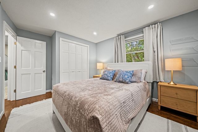 71 Martha Ave, Tewksbury, MA 01876