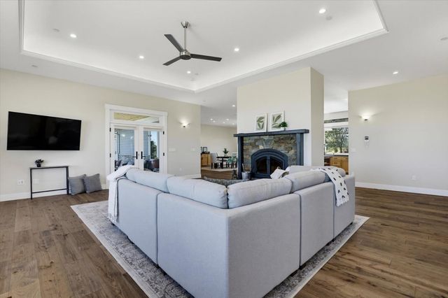 11215 Bonanza Way, Rough And Ready, CA 95975