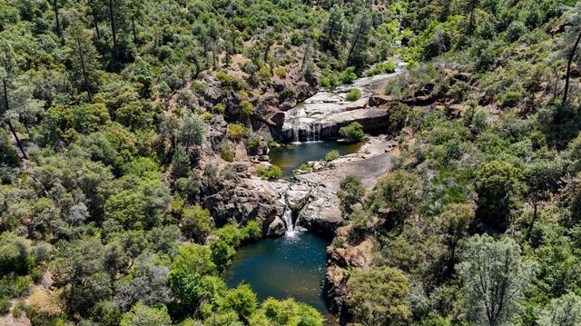 11215 Bonanza Way, Rough And Ready, CA 95975