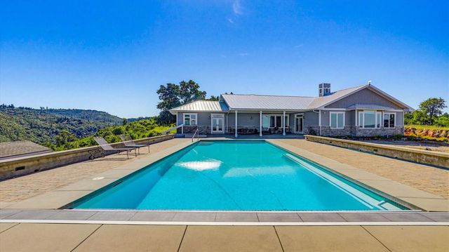 11215 Bonanza Way, Rough And Ready, CA 95975
