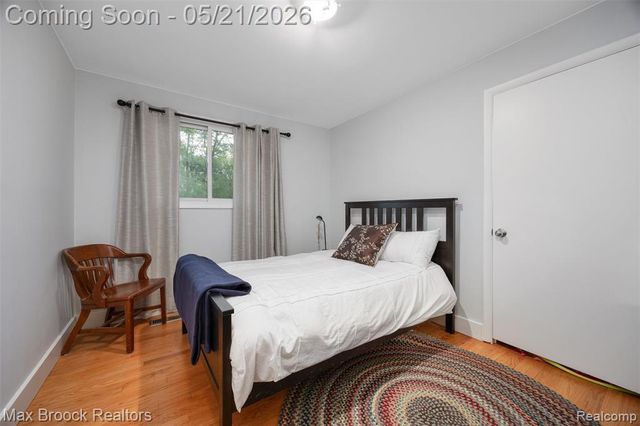 255 N Berkshire Road, Bloomfield Hills, MI 48302