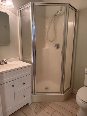 92 Trellis Drive 92, West Warwick, RI 02893