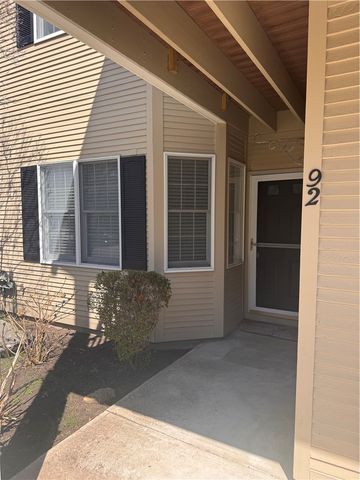 92 Trellis Drive 92, West Warwick, RI 02893
