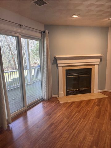 92 Trellis Drive 92, West Warwick, RI 02893
