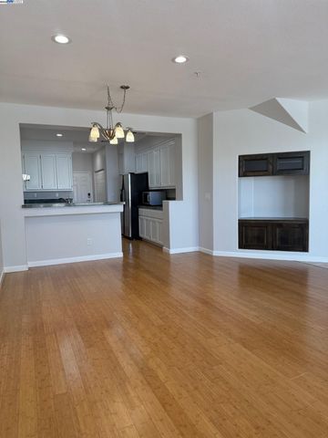 1230 Sutter Creek Ln, San Ramon, CA 94583