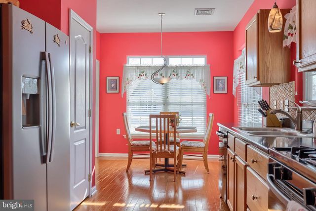 1828 BUCHERS ML, Lancaster, PA 17601