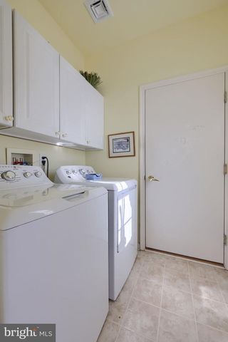 1828 BUCHERS ML, Lancaster, PA 17601