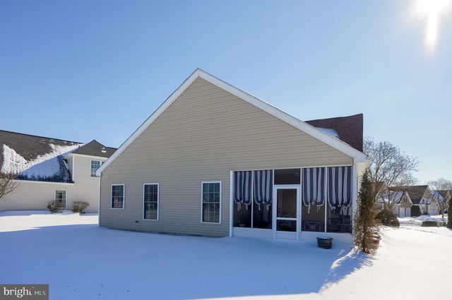 1828 BUCHERS ML, Lancaster, PA 17601