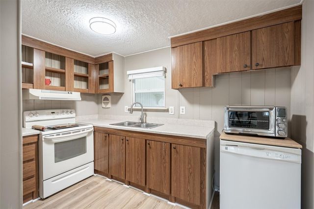 624 MISTI DRIVE, Leesburg, FL 34788